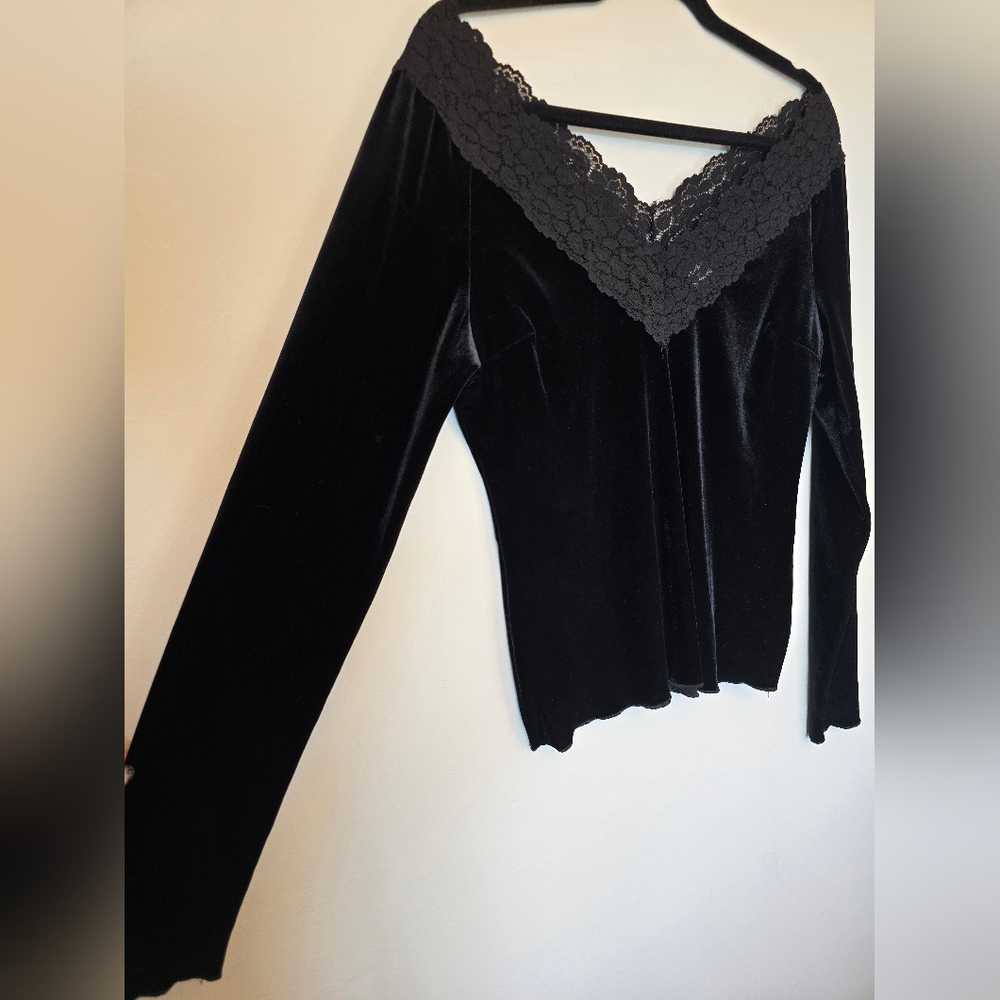 Boston Proper Black Lace Velvet Trimmed Top